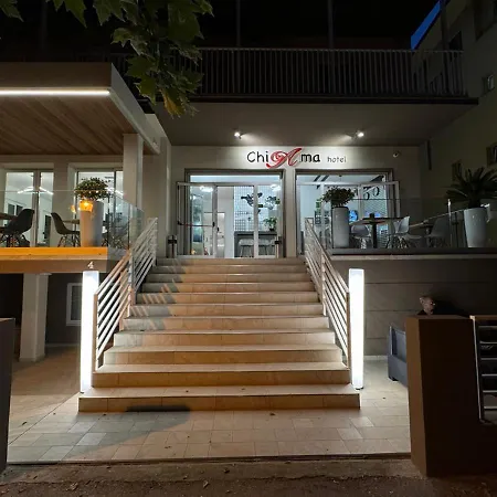 Chiama 2* Римини