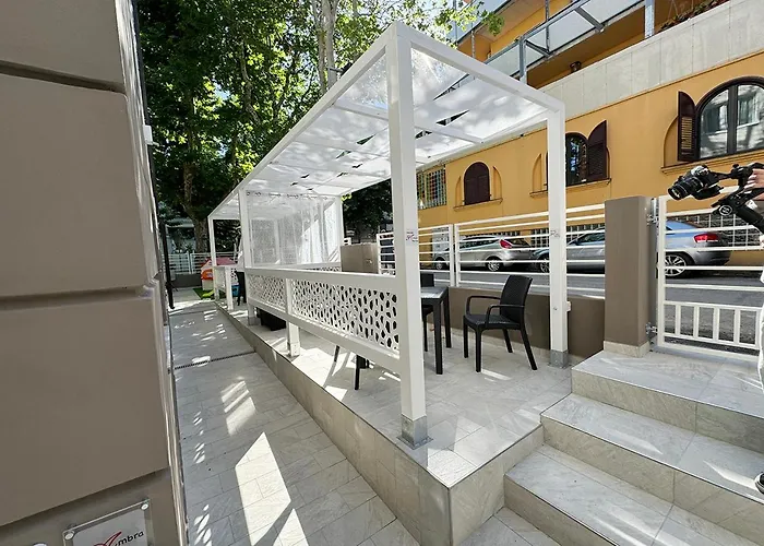 Chiama 2* Римини